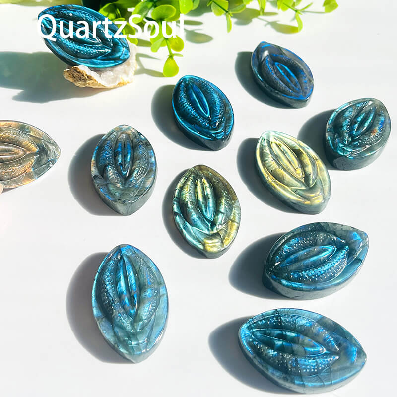 Handcrafted Labradorite Carvings – Iridescent Crystal Figures Wholesale
