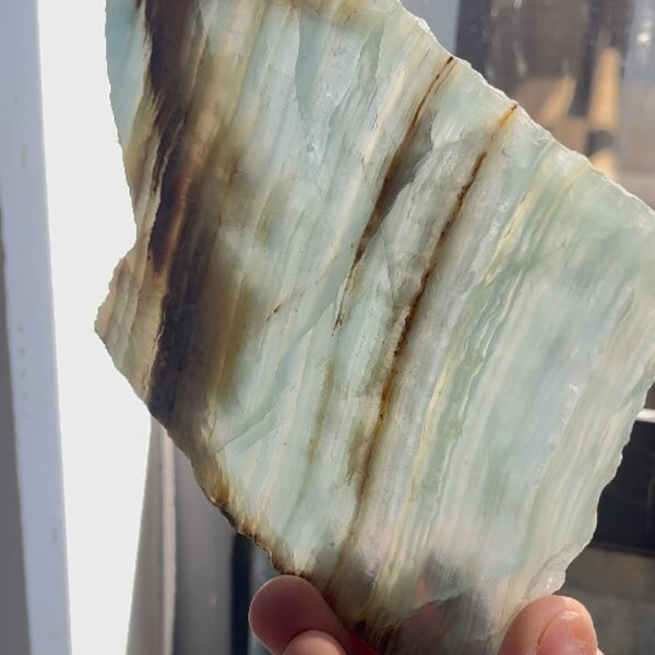 Blue onyx slab displaying metaphysical properties