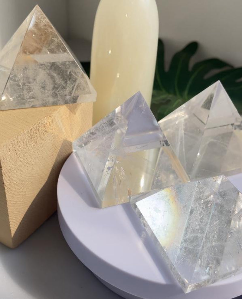Assortment of wholesale clear quartz pyramids
