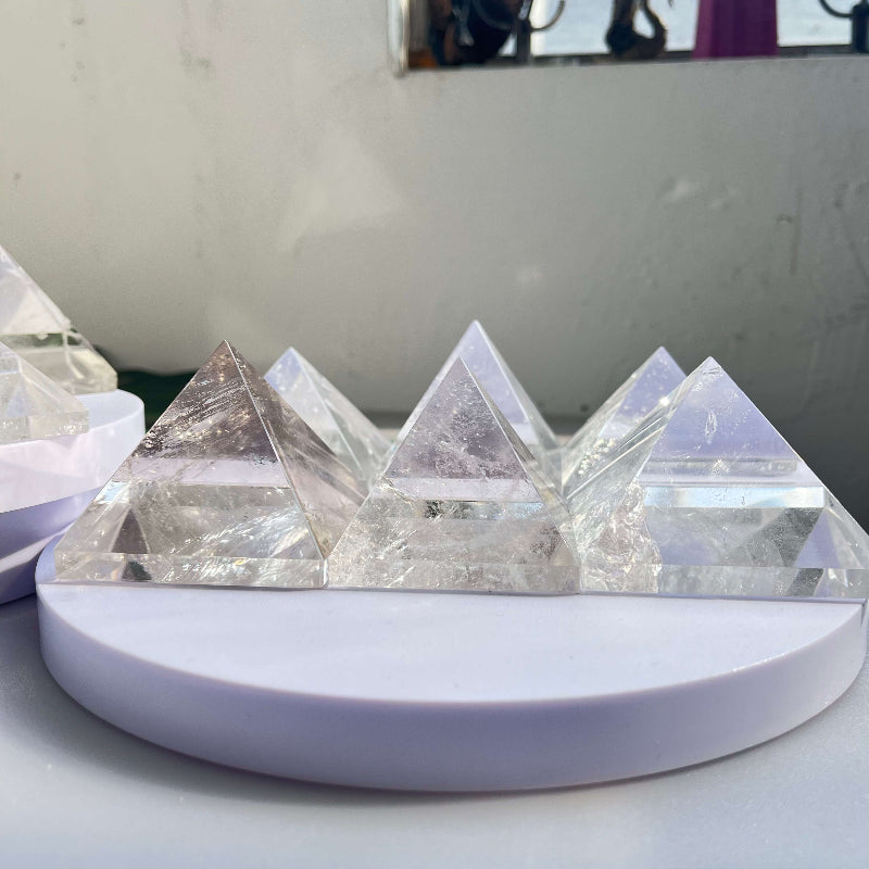 High quality clear quartz pyramid healing crystal