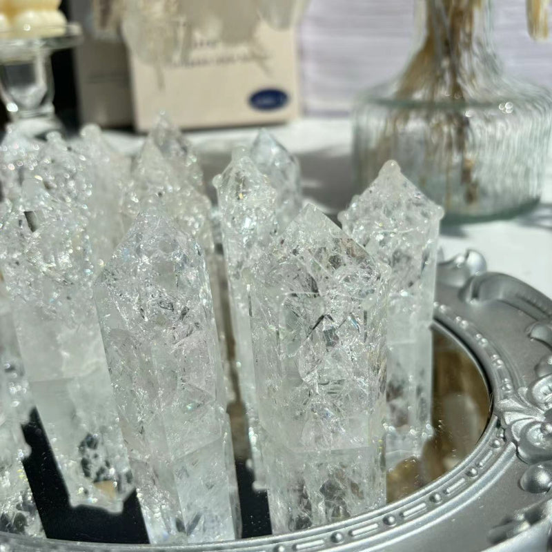 Clear Quartz Tower Energy Amplification Properties