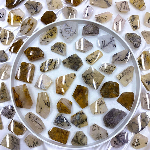 Premium wholesale dendritic quartz freeform crystals with unique branching patterns for crystal healing and metaphysical shops