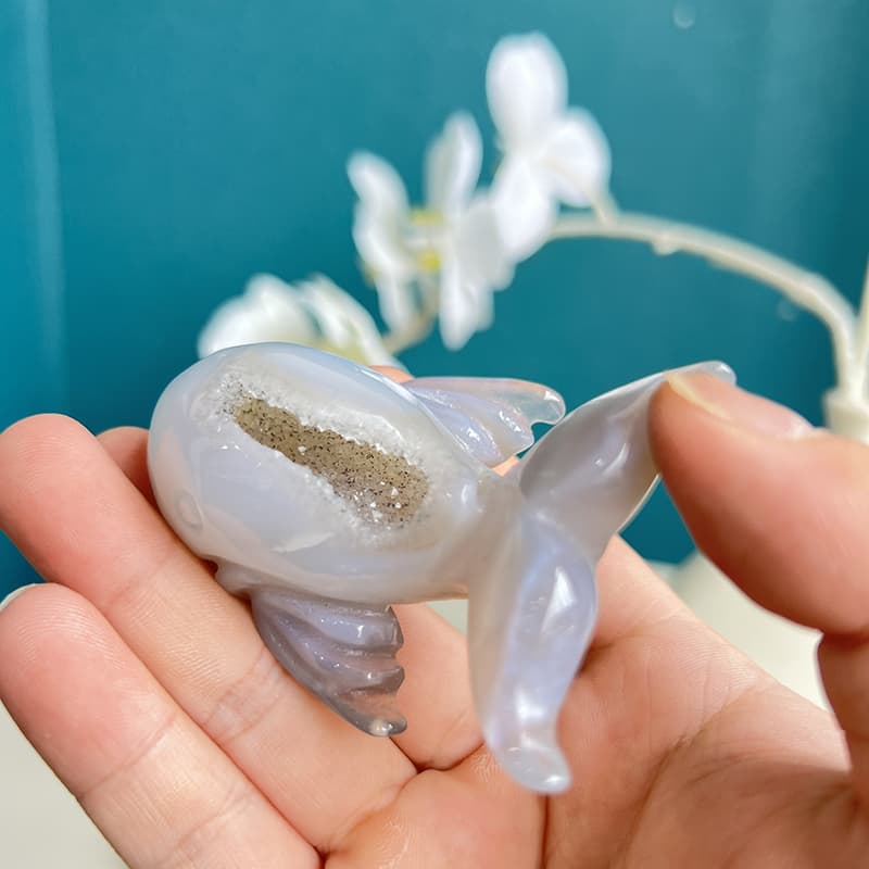 Dolphin agate crystal carving as home decoration piece