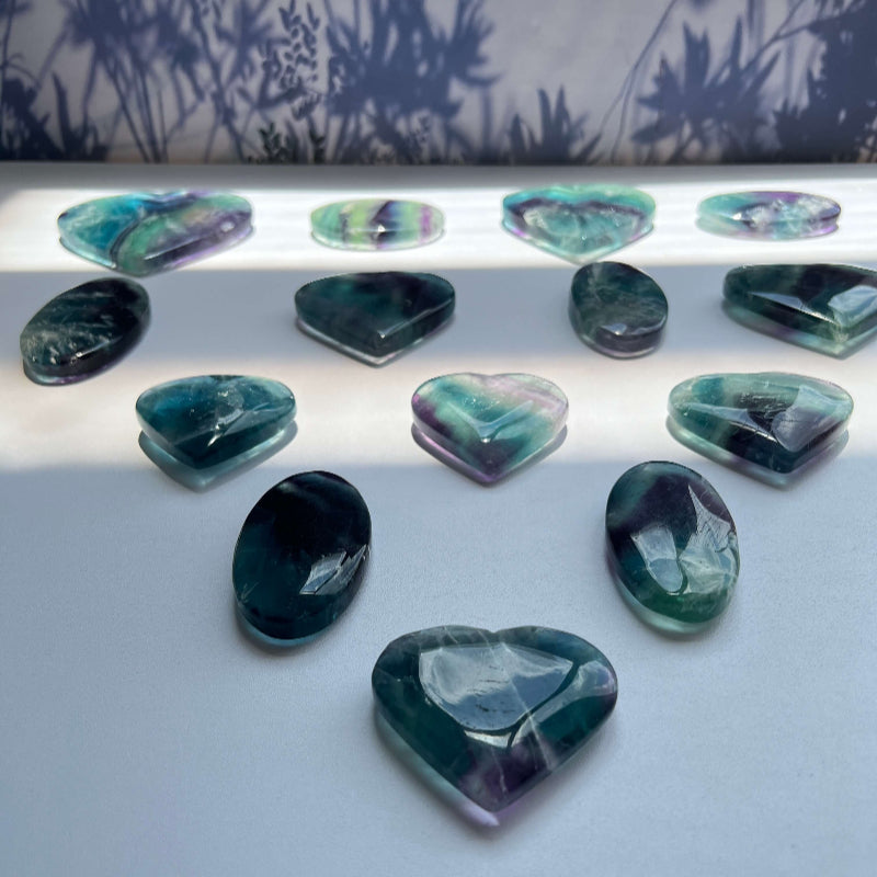 Purple fluorite heart crystal for wholesale suppliers
