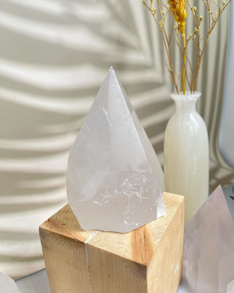 Girasol Quartz Points for Crystal Healing Practitioners