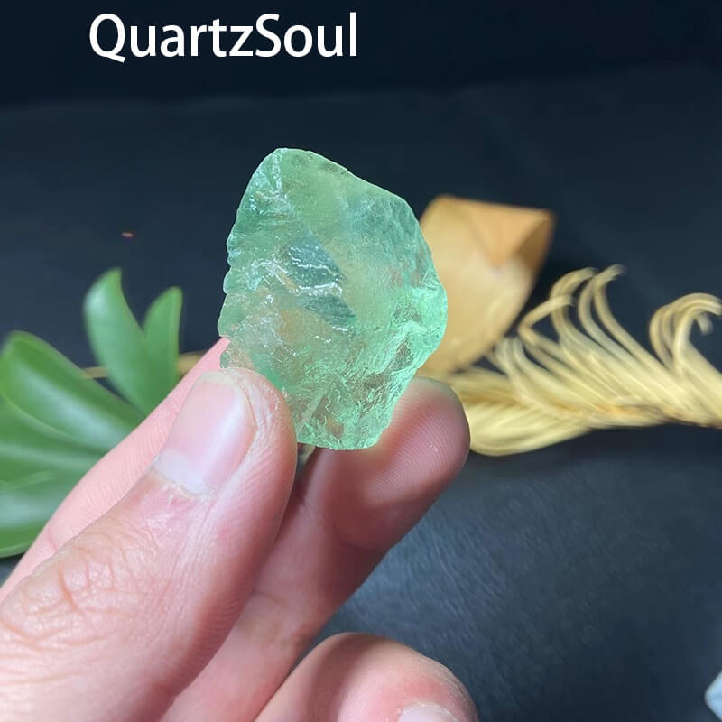 Raw Green Fluorite Crystal Healing Stones for Jewelry Making