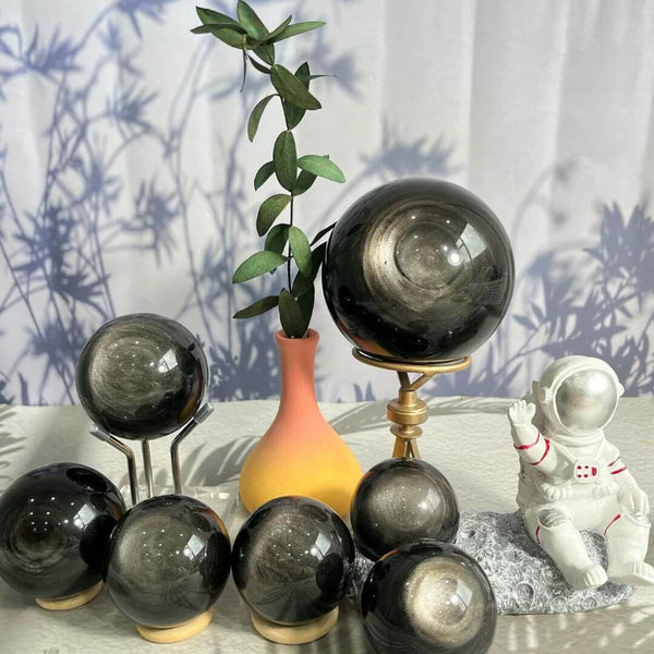 Obsidian Crystal Sphere with Grounding Energy Properties