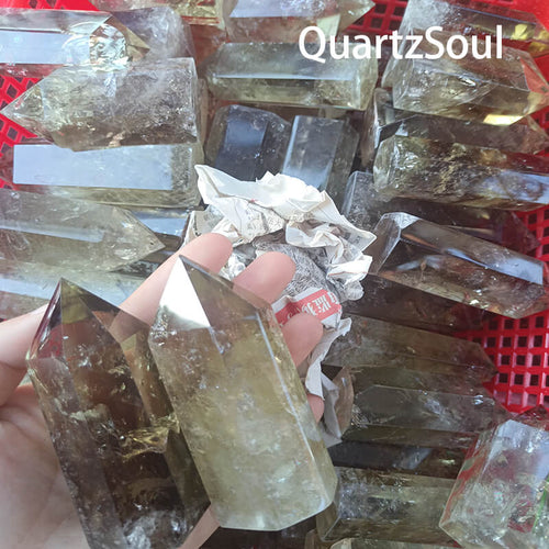Bulk smoky quartz crystal points for wholesale buyers