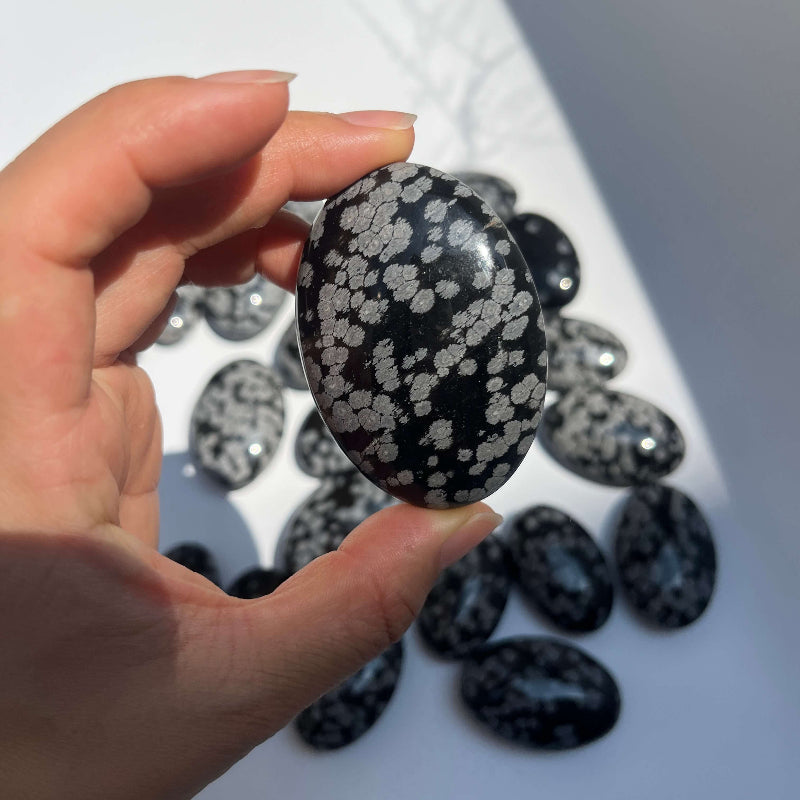 Smooth Polished Surface Snow Obsidian Crystal Stone Wholesale