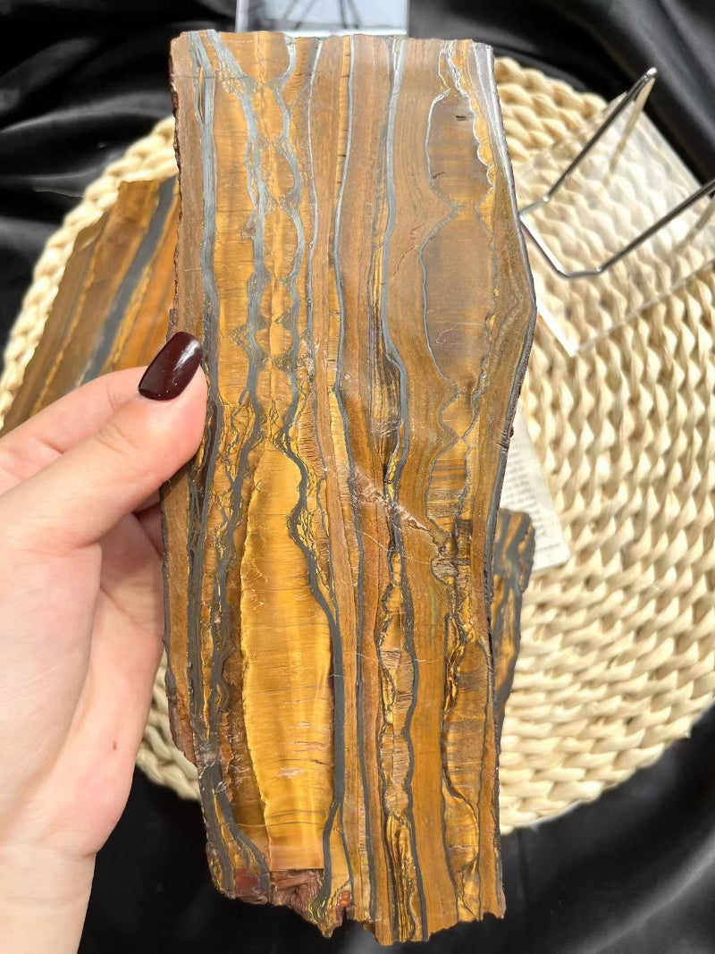 Close-up Detail of Tiger Eye Crystal Slab Natural Pattern and Texture