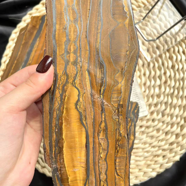 Close-up Detail of Tiger Eye Crystal Slab Natural Pattern and Texture