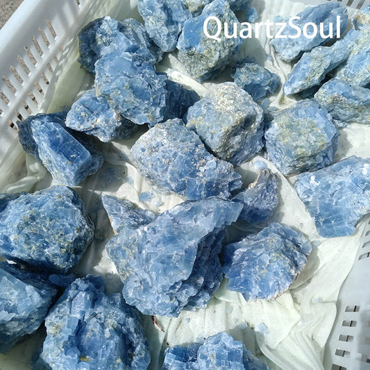 Premium  Celestine wholesale crystals for retailers and metaphysical shops