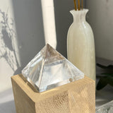 Premium wholesale natural clear quartz crystal with exceptional clarity for healing and decoration