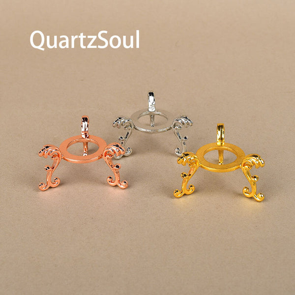  Alloy crystal stands in gold, silver and rose gold finishes for crystal display