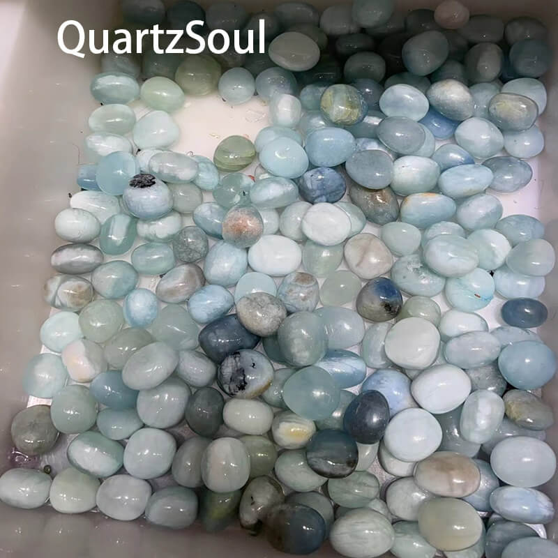 Premium Aquamarine tumbled stones for wholesale crystal suppliers
