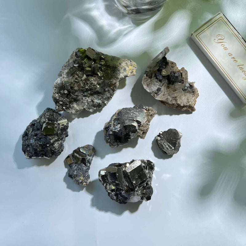 Natural Chalcopyrite Quartz with Rainbow Iridescence Wholesale