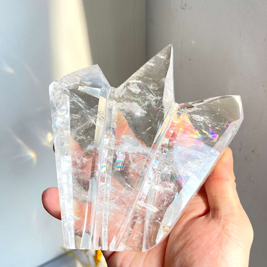 Premium clear quartz crystal points wholesale bulk natural healing stones