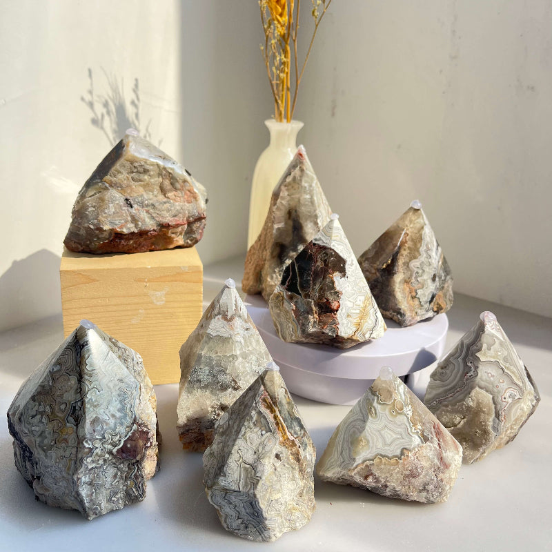 Wholesale Crazy Lace Agate Crystal Points for Healing Practitioners