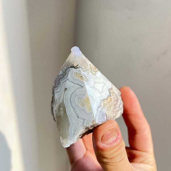 Bulk Packaging of Wholesale Crazy Lace Agate Crystal Points