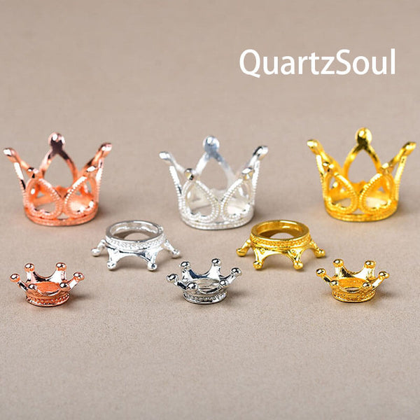 Elegant crown crystal display stand for spheres and gemstones in multiple sizes