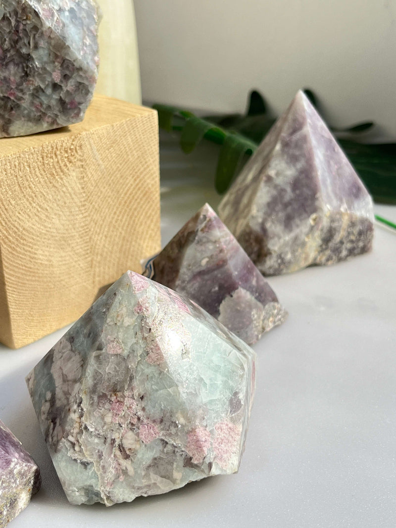 Lepidolite Crystal Points Retail Display Suggestion Wholesale