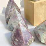 Wholesale Lepidolite Crystal Points Bulk Packaging Options