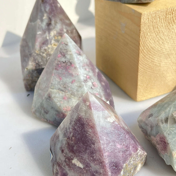 Lepidolite Anxiety Relief Crystal Points Wholesale Supply