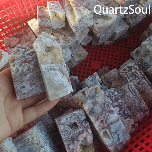 Premium Mexican Agate Tower for wholesale crystal suppliers with distinctive banding pattern
