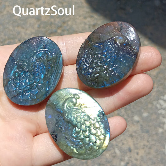Blue flash peacock carved oval labradorite crystal wholesale