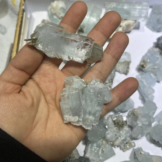 Natural Aquamarine Crystal Specimen Wholesale