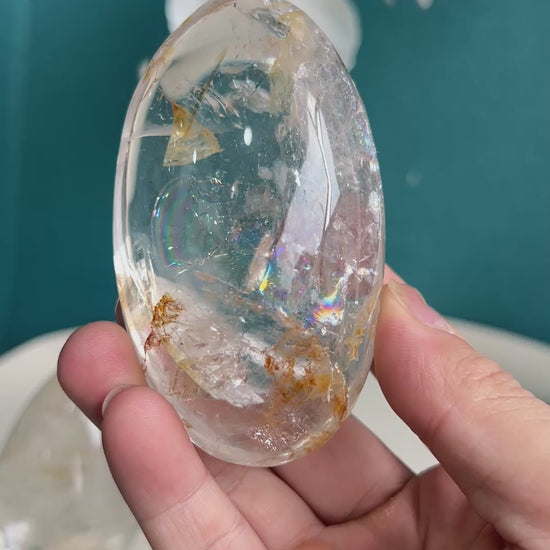 White Smoky Quartz Free Form Crystal for Palm Healing Therapy