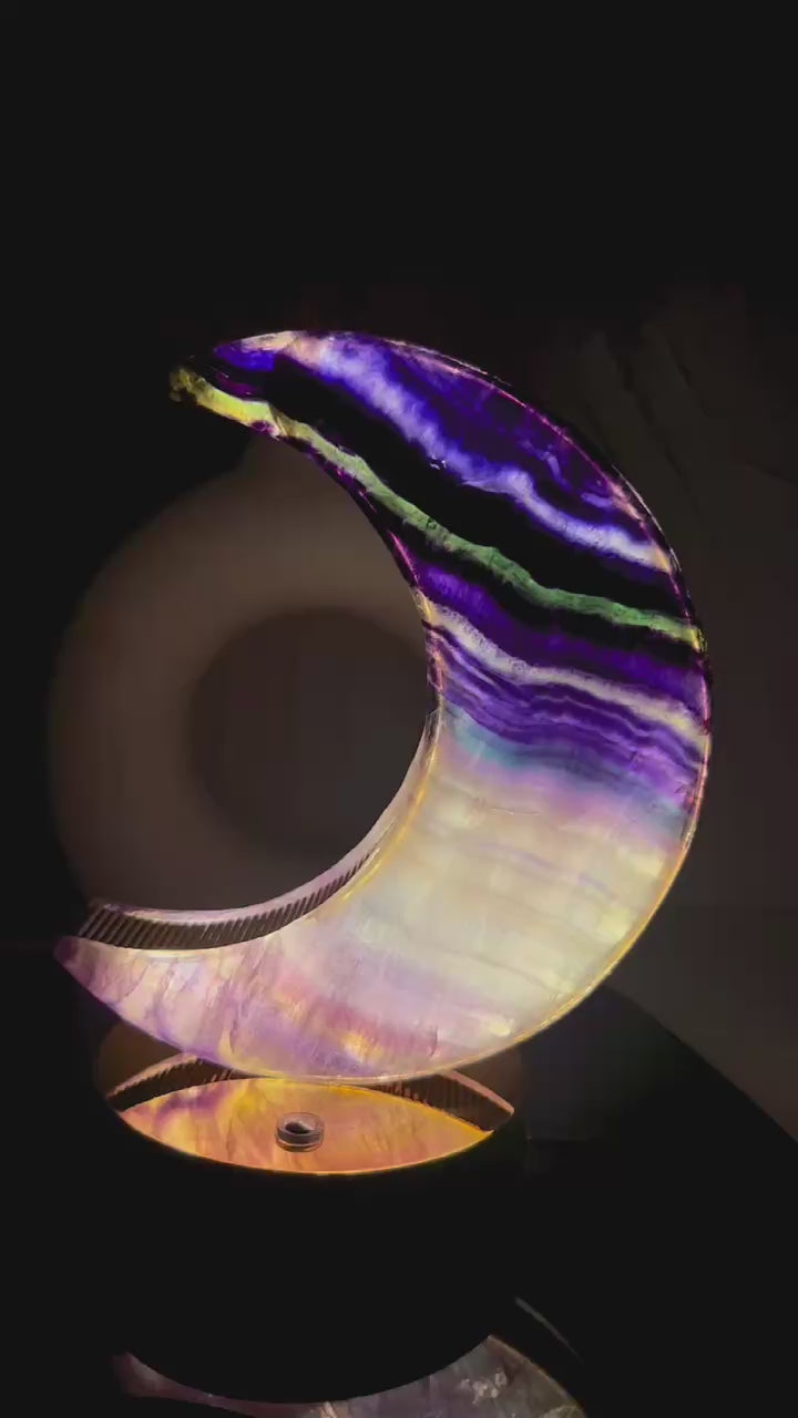 Handcrafted wooden base of wholesale fluorite crystal lamp