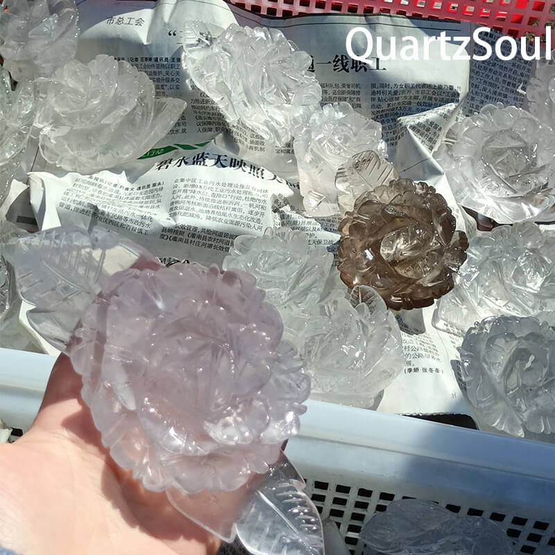 Rose shaped crystal cluster for wholesale crystal suppliers