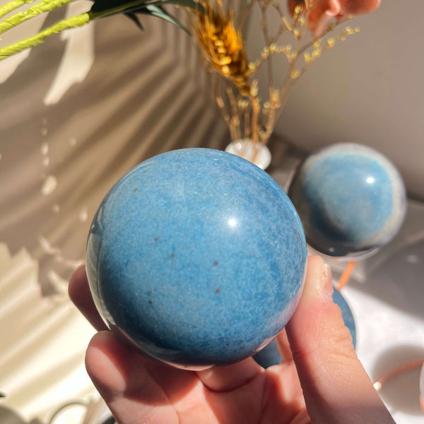 Natural Color Variations in Wholesale Trolleite Crystal Spheres