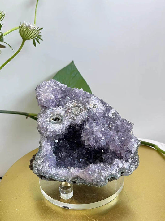 Raw amethyst